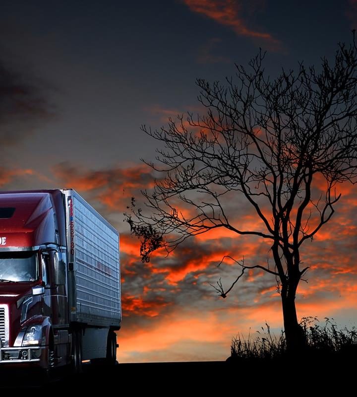 Nowoczesne Ciężarówki DAF: Innowacyjne Rozwiązania dla Branży Transportowej